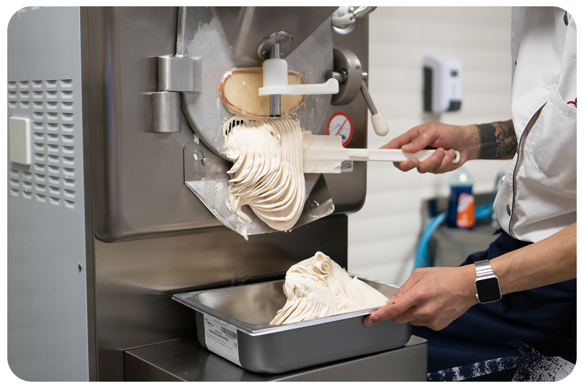 ice-cream-machine-1200-800-rounded ice-cream-machine-1200-800-rounded